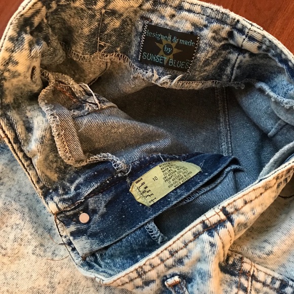 Totally awesome 80’s vintage shorts - Picture 3 of 5